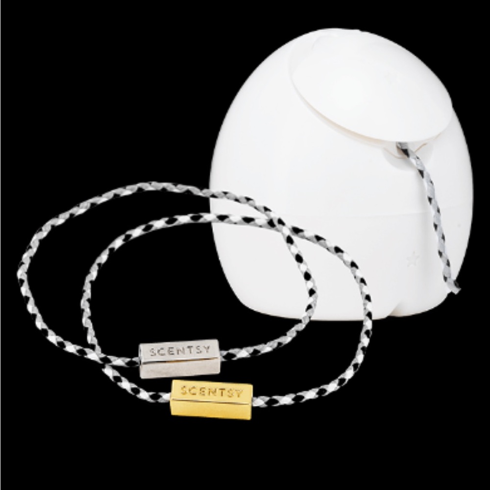 Scentsy Luna Scented Bracelet Kit